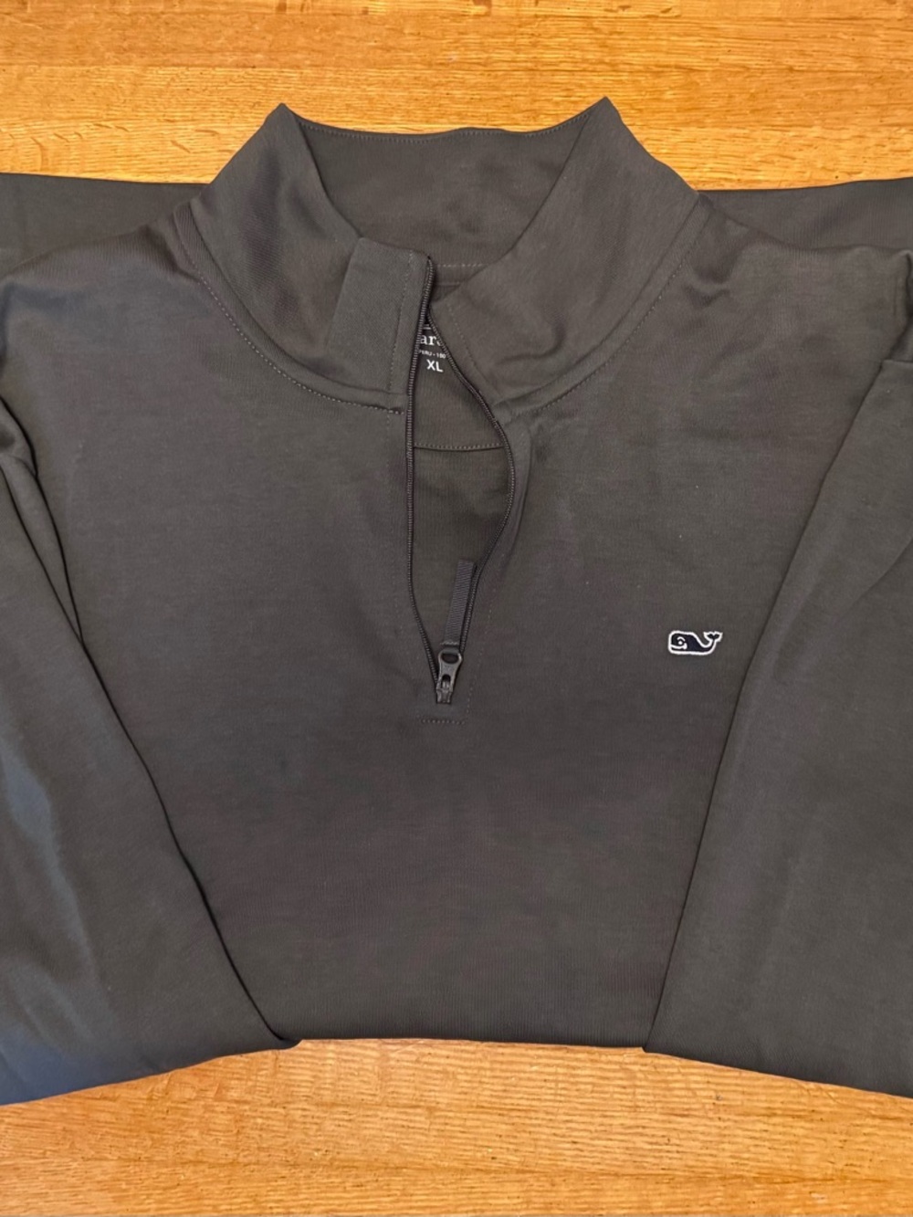 Vineyard Vines Men’s Gray Quarter-Zip Pullover Sweater